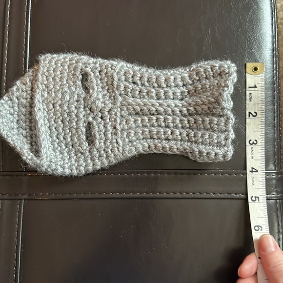 Kitty sweater! - Picture 5 of 5